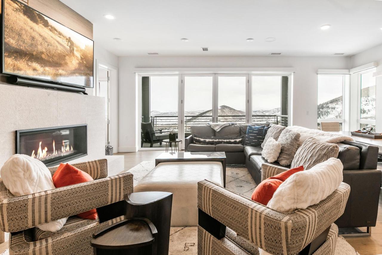 Apex Residence By All Seasons Resort Lodging パークシティ エクステリア 写真