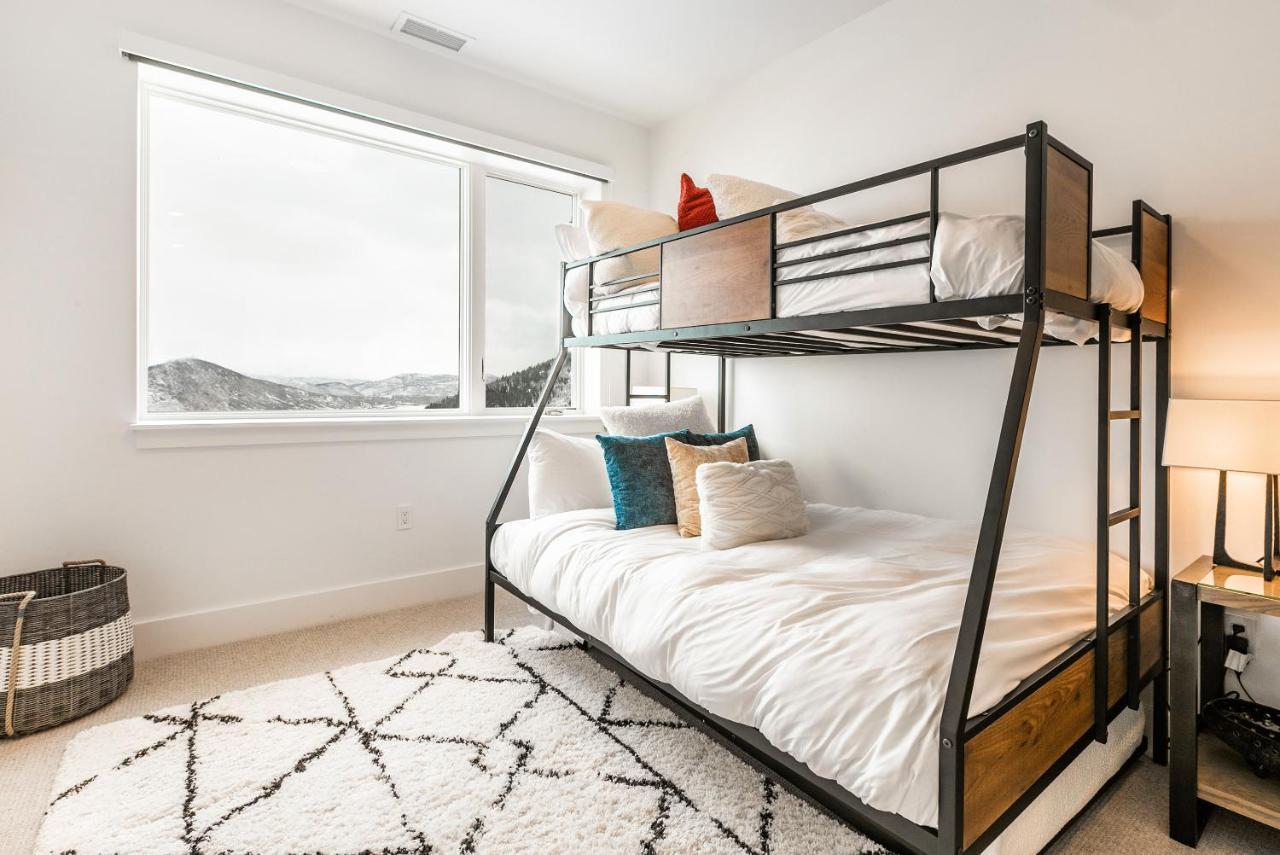 Apex Residence By All Seasons Resort Lodging パークシティ エクステリア 写真